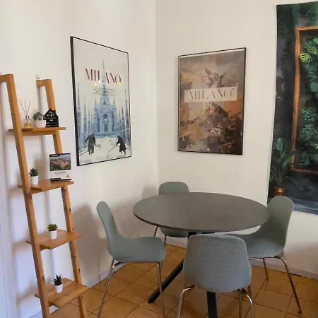 Parco Sui Navigli -appartamento Con Parking Privato Διαμέρισμα Μιλάνο